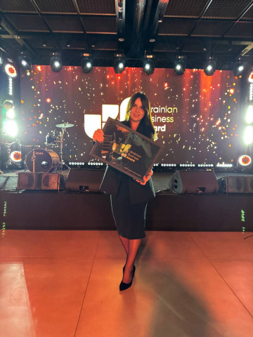 Elikatni — Winner of the Business Award 2025! 4